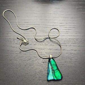 Elegant Green and Blue Glass Pendant Necklace